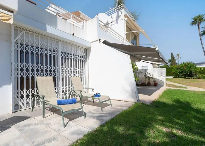 Brisas 11. * Μαρμπέλλα